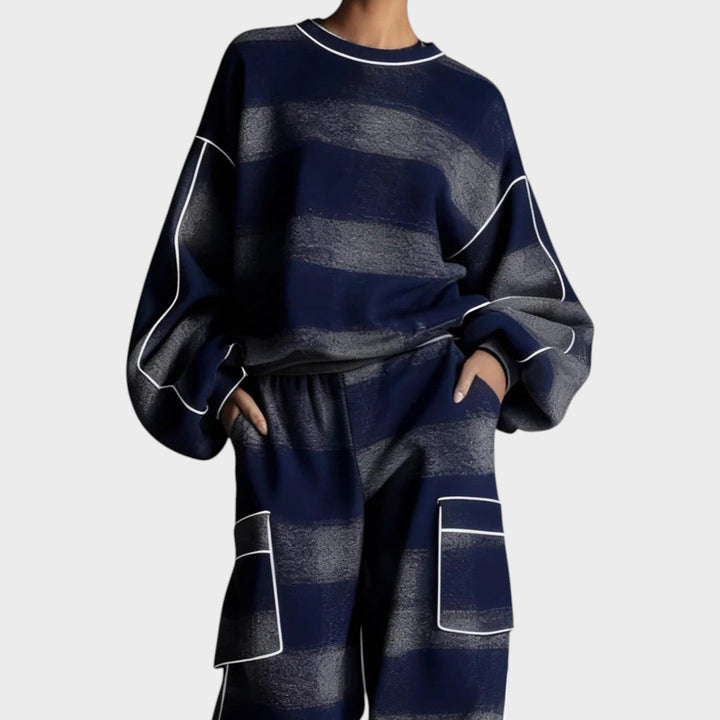 Valéria | Komplet jerskega puloverja in hlač