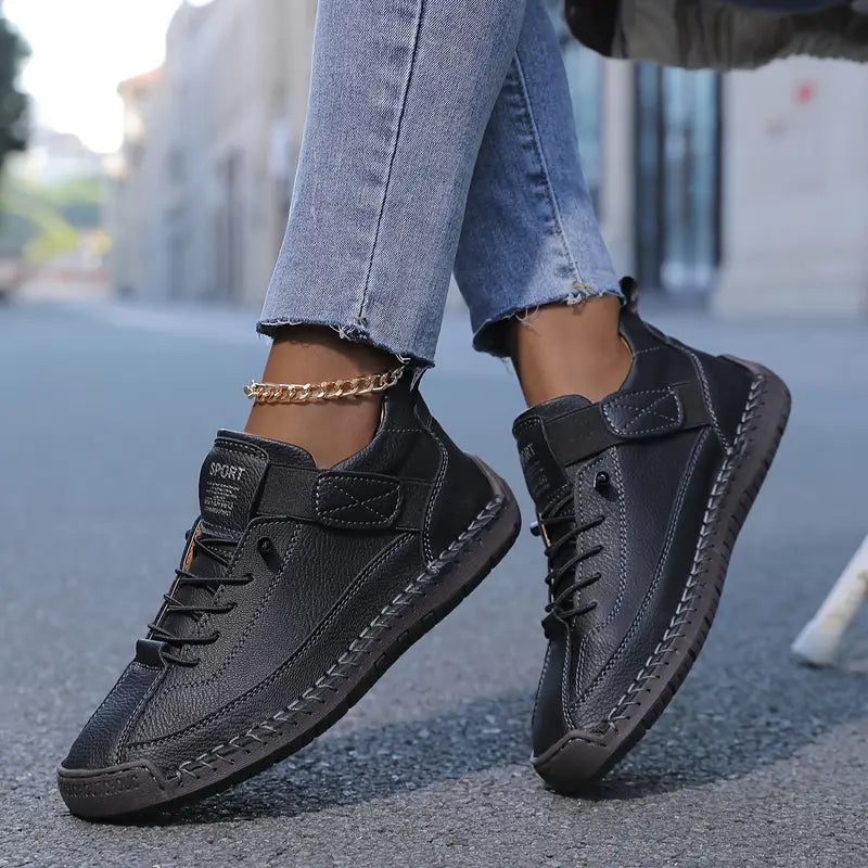 CLASSIC OUTDOOR SHOES FOR WOMEN