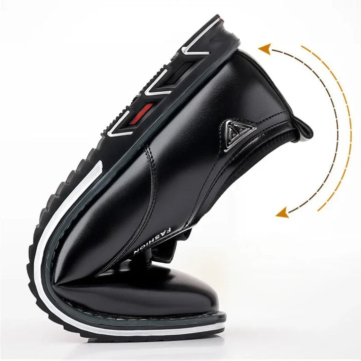 Noah | Kakovostni, ročno izdelani usnjeni casual čevlji v elegantni črni barvi