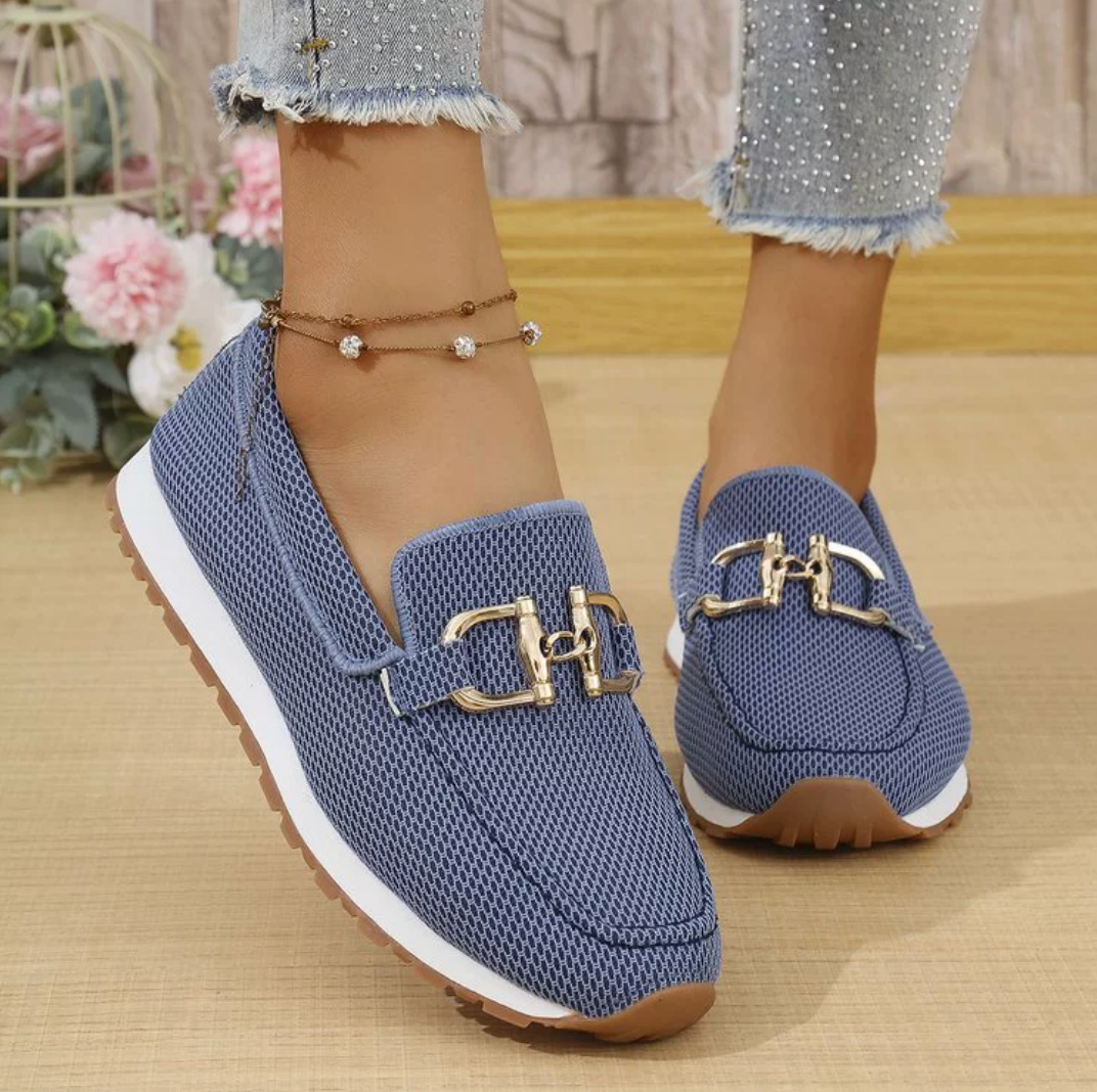 CLASSIC CHIC WALKING SHOES FOR WOMEN