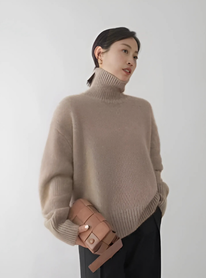 Larine | Pulover s turtleneckom