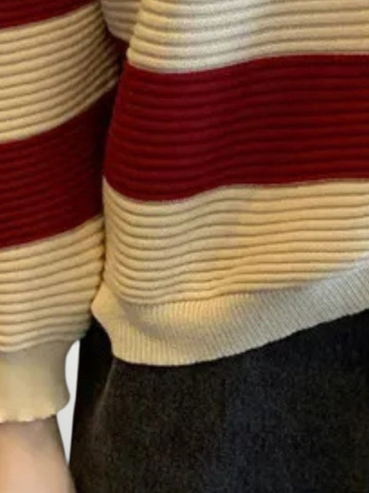 Tabea | Eleganten jesenski pulover z detajlom vozla