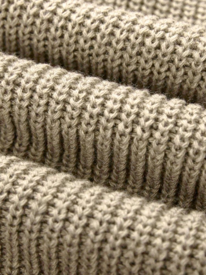 Finja | Eleganten khaki pulover za ženske z udobjem