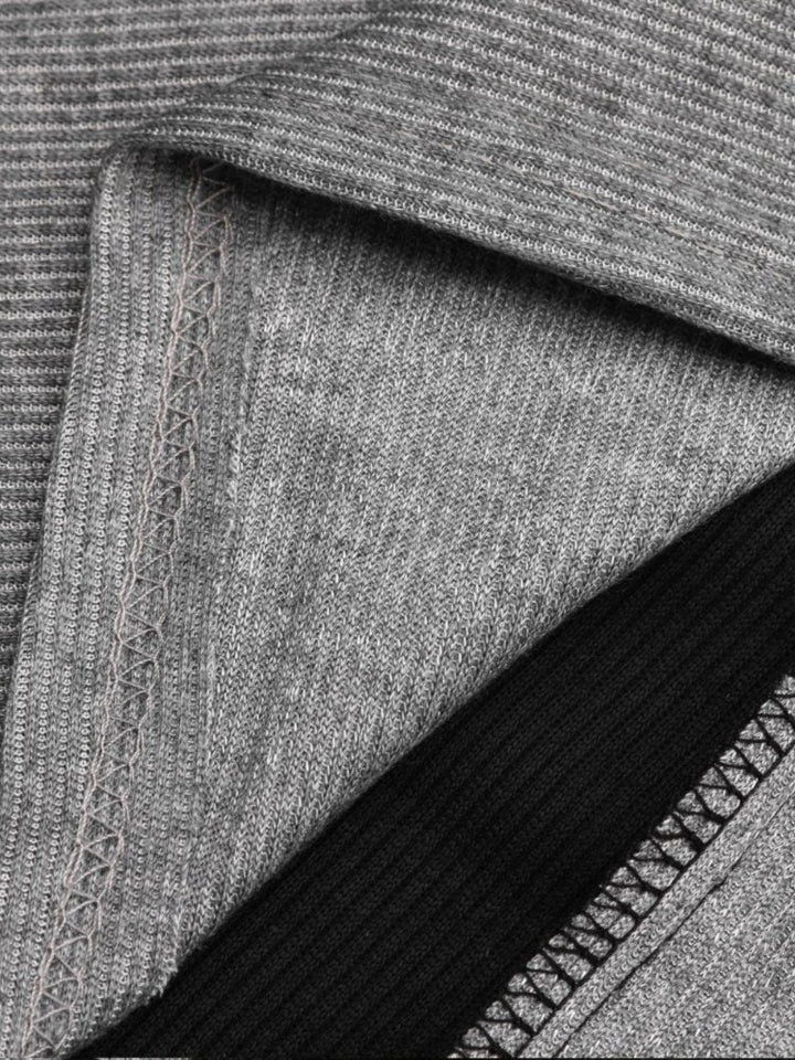 Margaretha | Elegantni pulover z motivom križa za dame